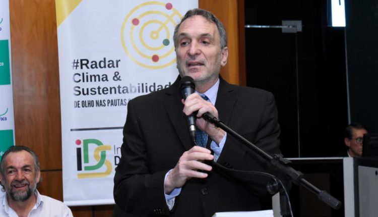 Fábio Feldmann durante evento da Frente Parlamentar Ambientalista em comemoração ao dia do Meio Ambiente, 5 de junho.